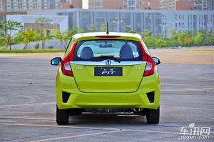 试驾飞度视频,动感操控与舒适驾乘的完美融合