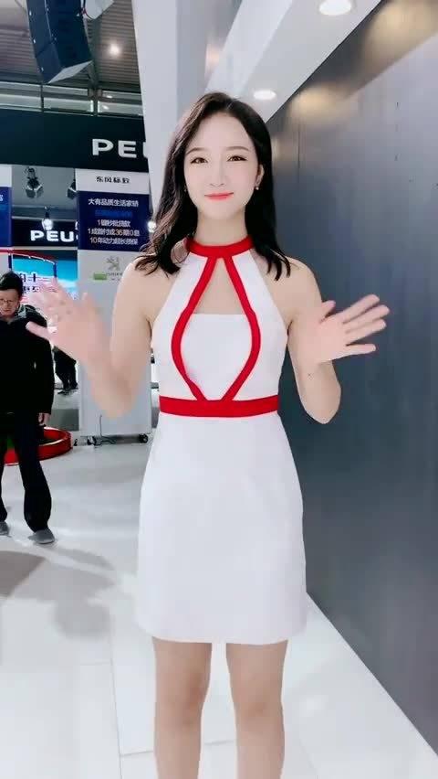 穿裙子美少女AV,青春魅力尽展——穿裙子美少女AV精选集