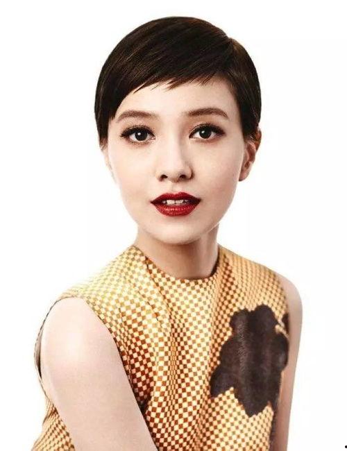 短发明星女,盘点那些短发明星女生的独特风采