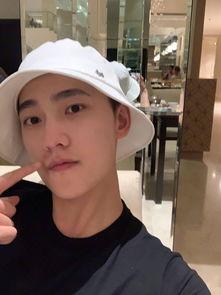 娱乐吃瓜博主起名叫什么,跟随吃瓜博主探寻明星幕后故事